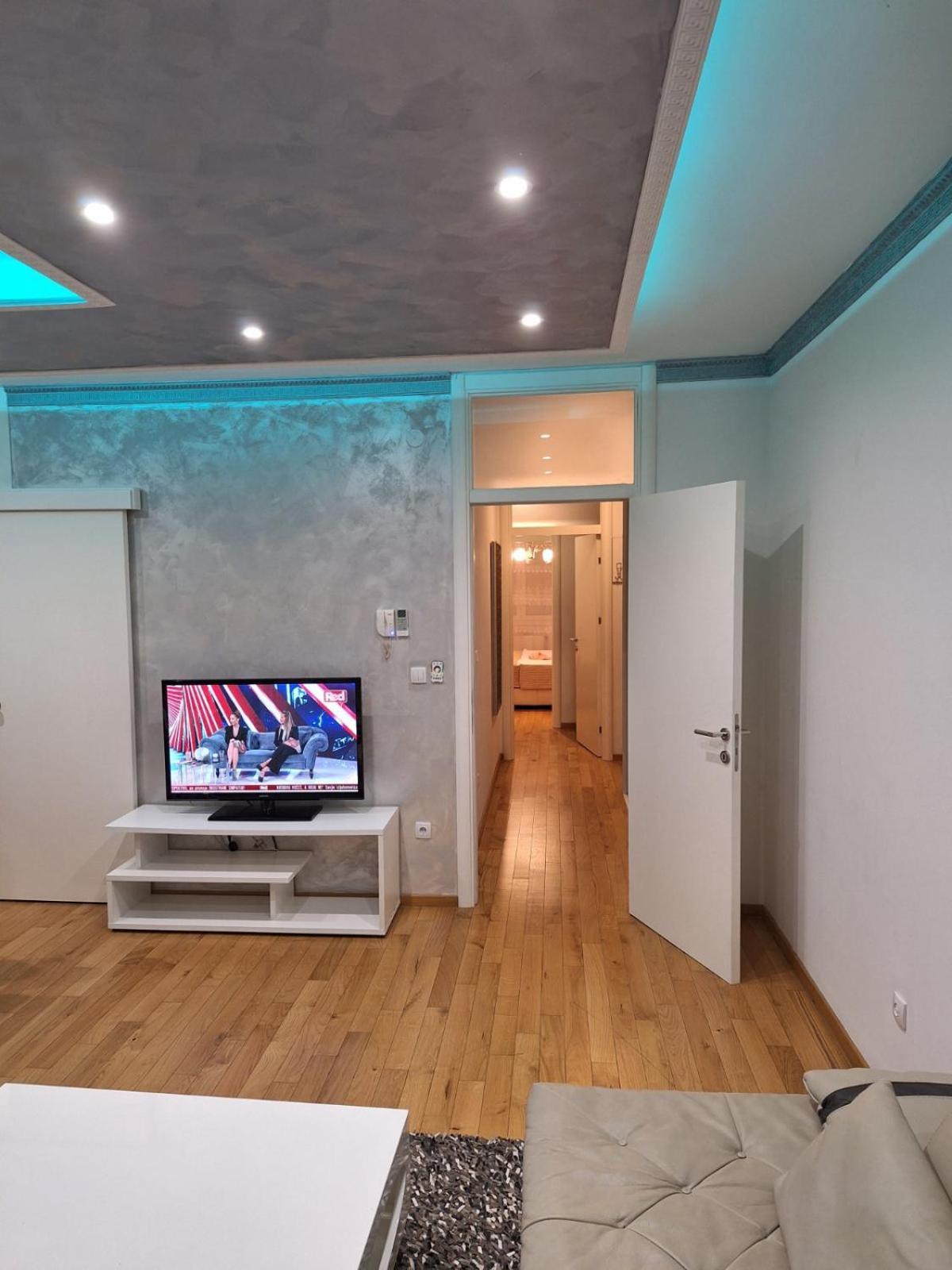 Elegantna Oaza Apartment Banja Luka Ngoại thất bức ảnh