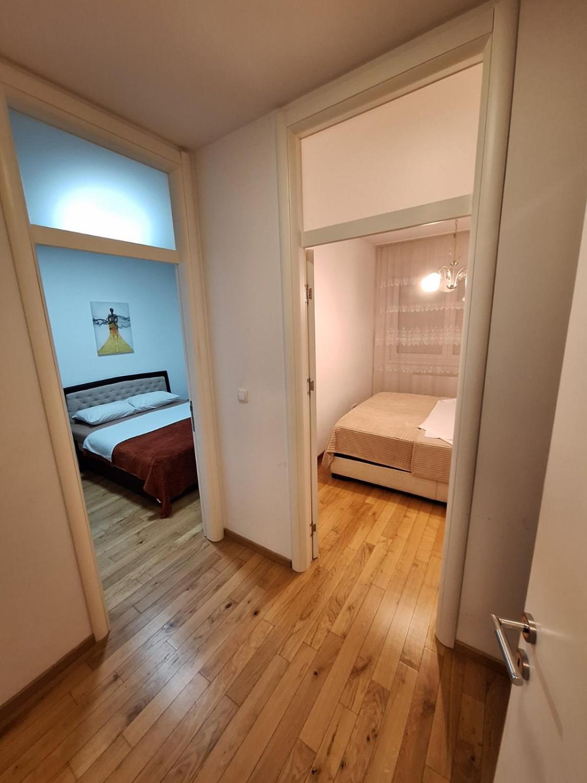 Elegantna Oaza Apartment Banja Luka Ngoại thất bức ảnh