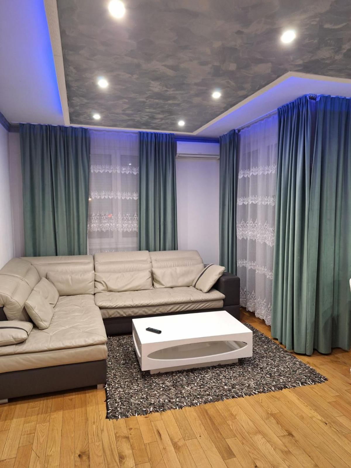 Elegantna Oaza Apartment Banja Luka Ngoại thất bức ảnh